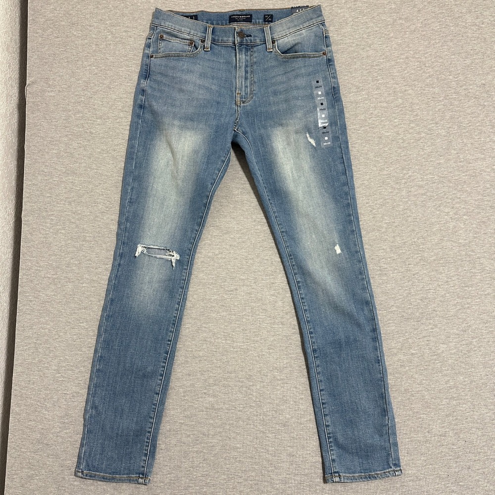 Lucky Brand 411 Athletic Taper Jeans Light Wash Distressed Blue Denim Mens 30x32